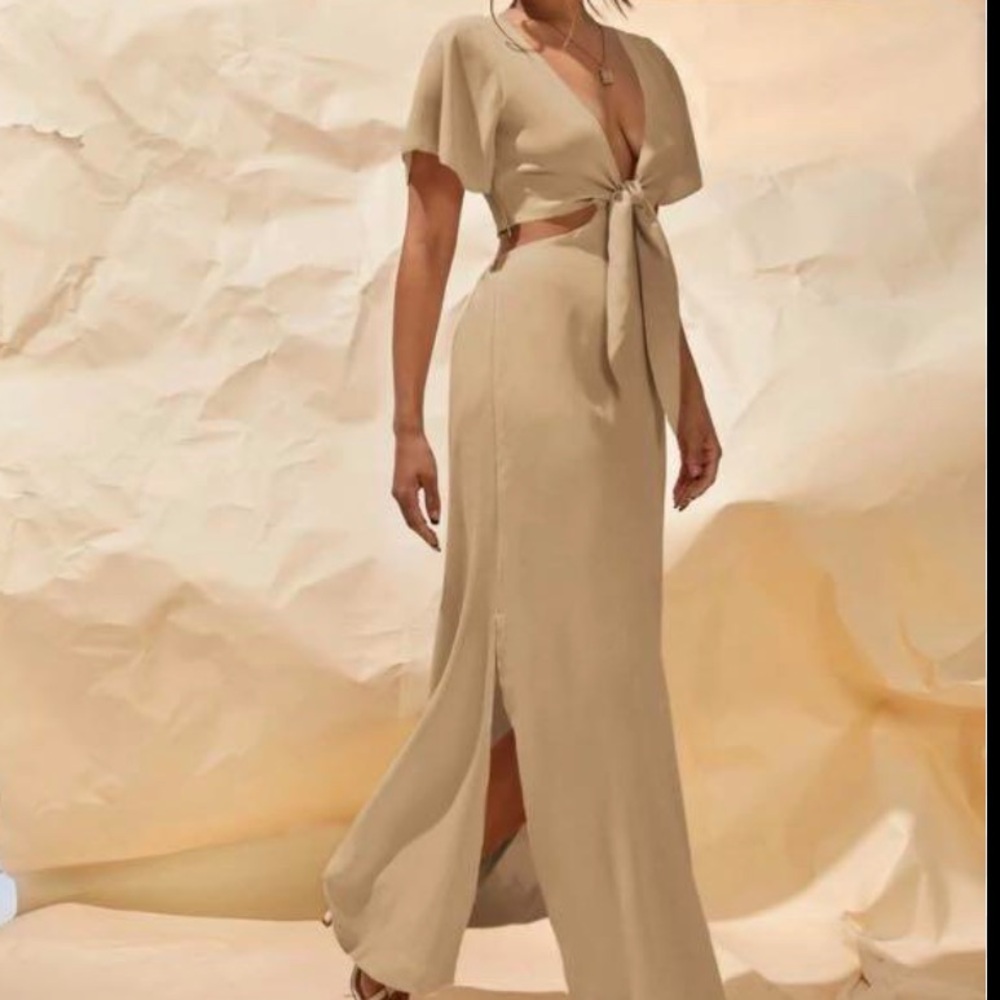 Tan tie front cut out, split hem, short sleeve maxi dress, Large - Picture 1 of 13